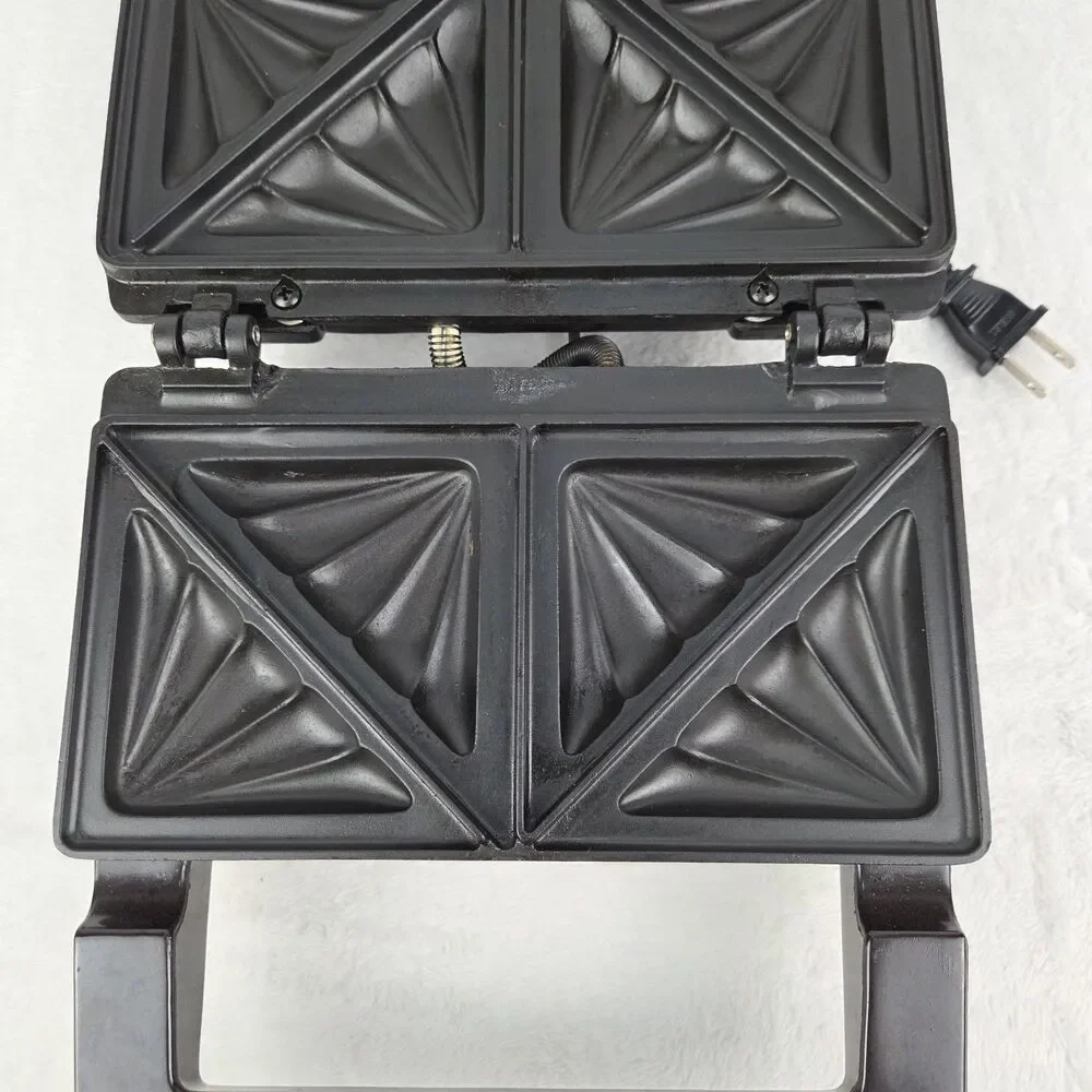 Vintage Snakmaster Sandwich Maker CN613 Clark National Tested Working